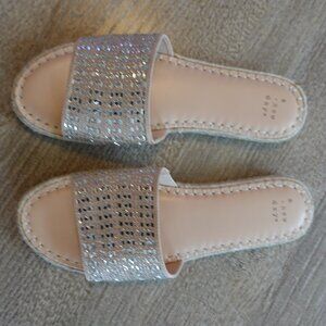 RHINESTONE SANDLES SIZE 9.5 A NEW DAY - NEVER WORN
